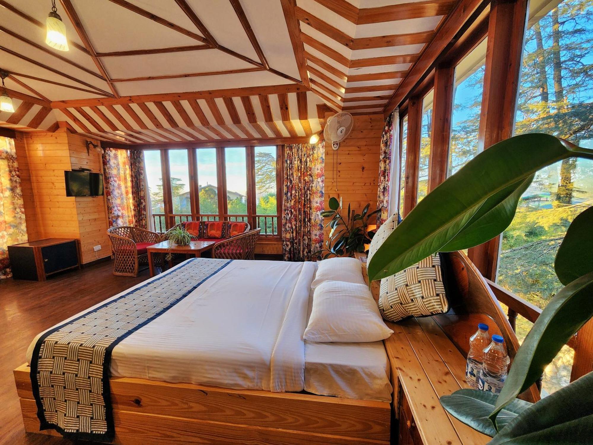 Hotel Pineview Shimla Exterior photo