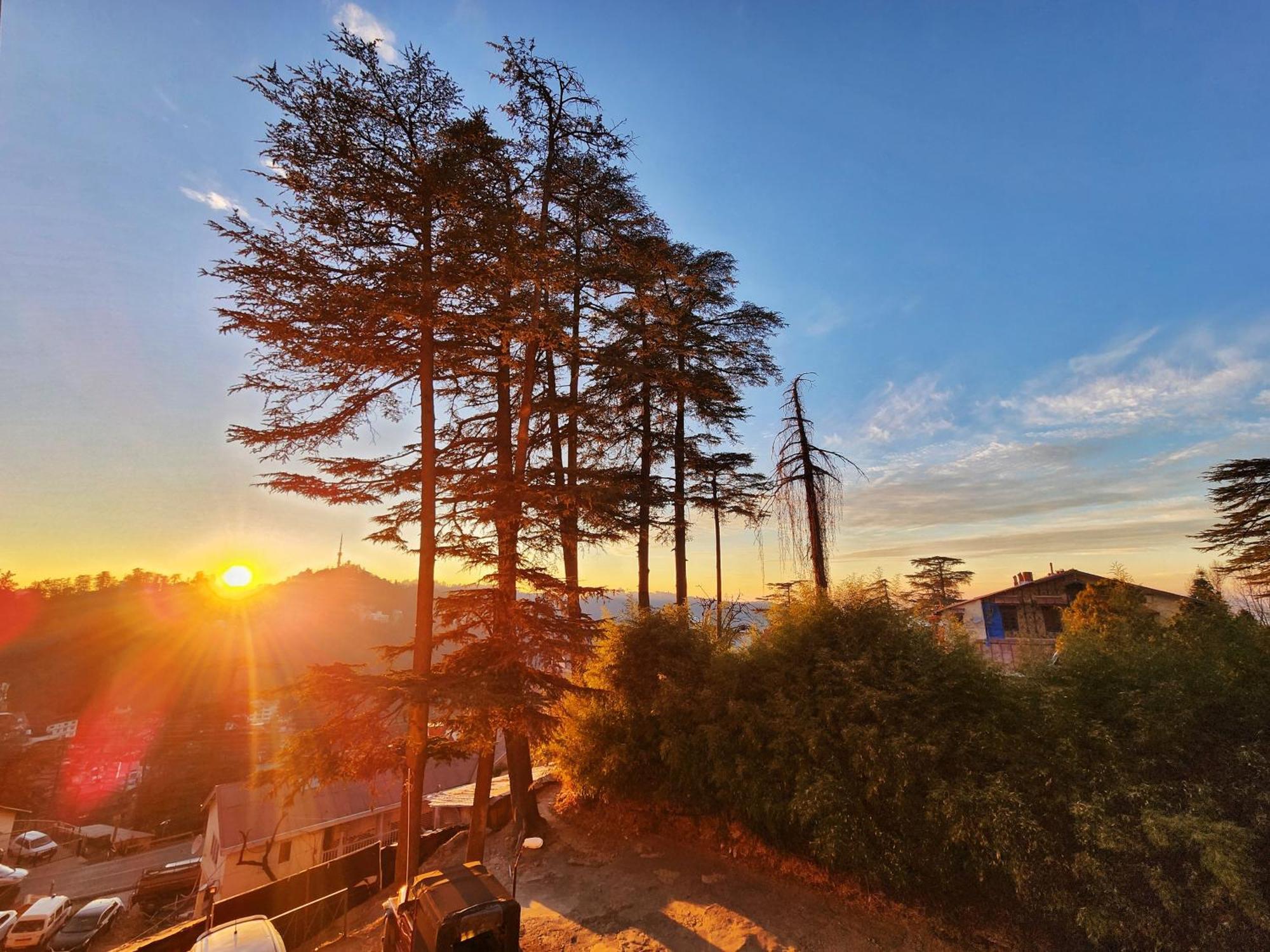 Hotel Pineview Shimla Exterior photo